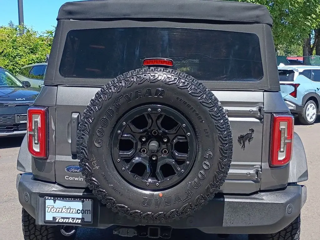 2022 Ford Bronco Wildtrak 4x4 photo 4