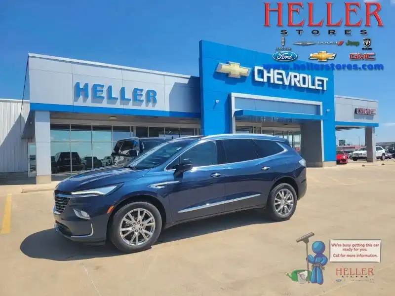 2022 Buick Enclave Essence AWD's photo