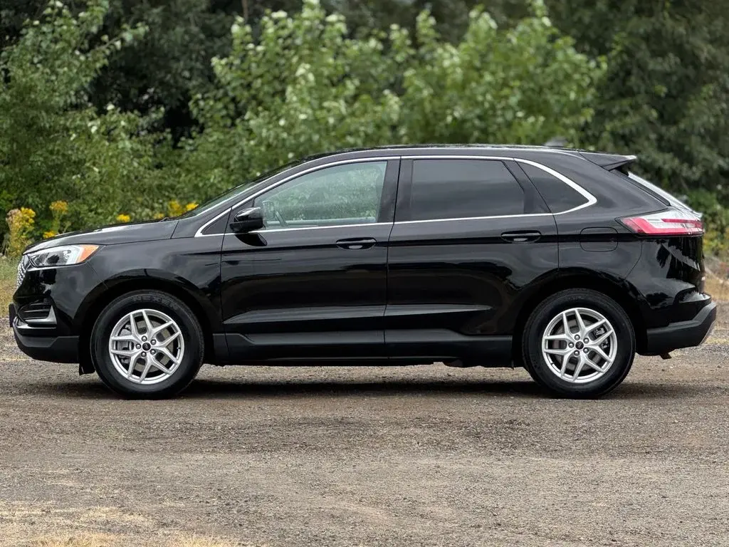 2024 Ford Edge SEL AWD photo 4