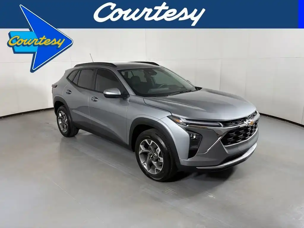2026 Chevrolet Trax LT's photo