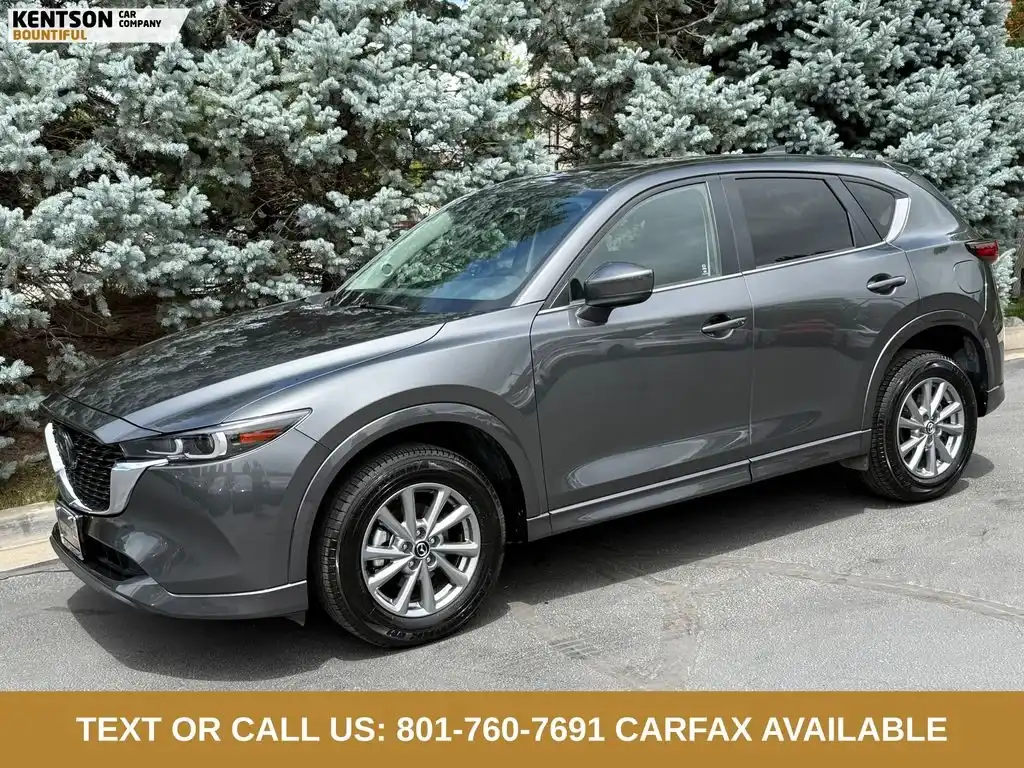 2025 Mazda CX-5 S Preferred package Auto AWD's photo