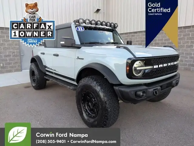2023 Ford Bronco Wildtrak 4WD photo 1