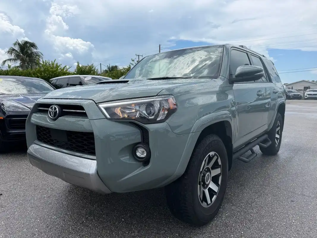 2023 Toyota 4Runner TRD Off-Road Premium 4WD V6's photo