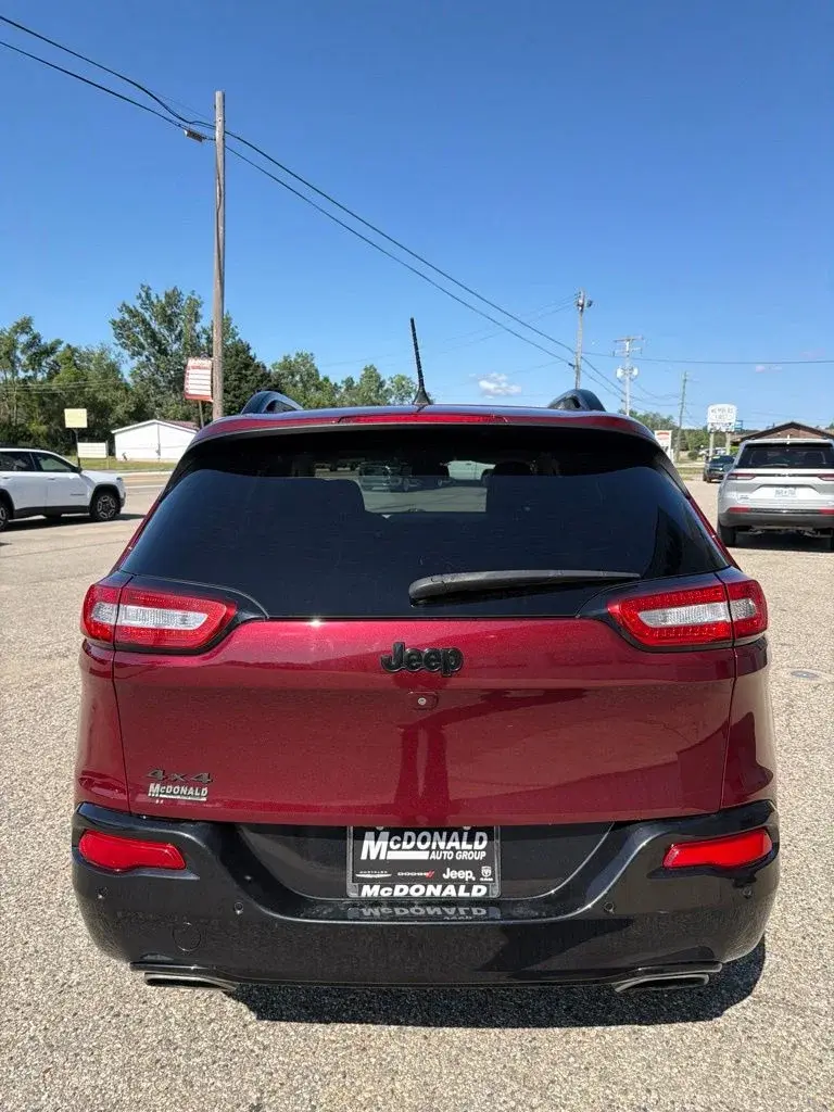 2018 Jeep Cherokee North 4x4 photo 4