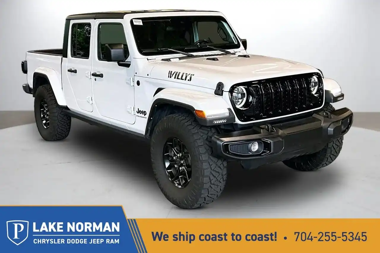2024 Jeep Gladiator Willys's photo