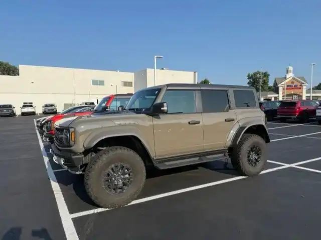 2025 Ford Bronco Raptor 4x4's photo