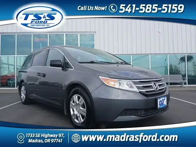 2012 Honda Odyssey LX's photo