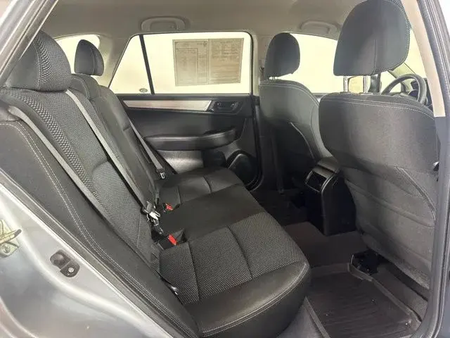 2018 Subaru Outback 2.5i photo 5