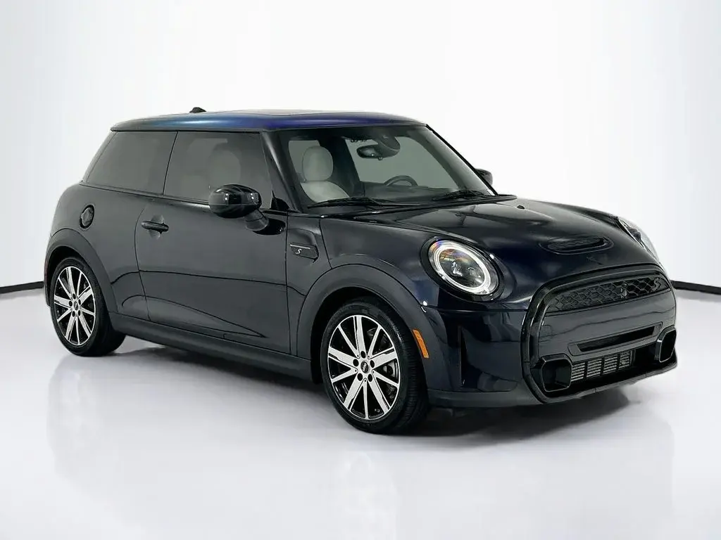 2022 MINI Hardtop Cooper S photo 3