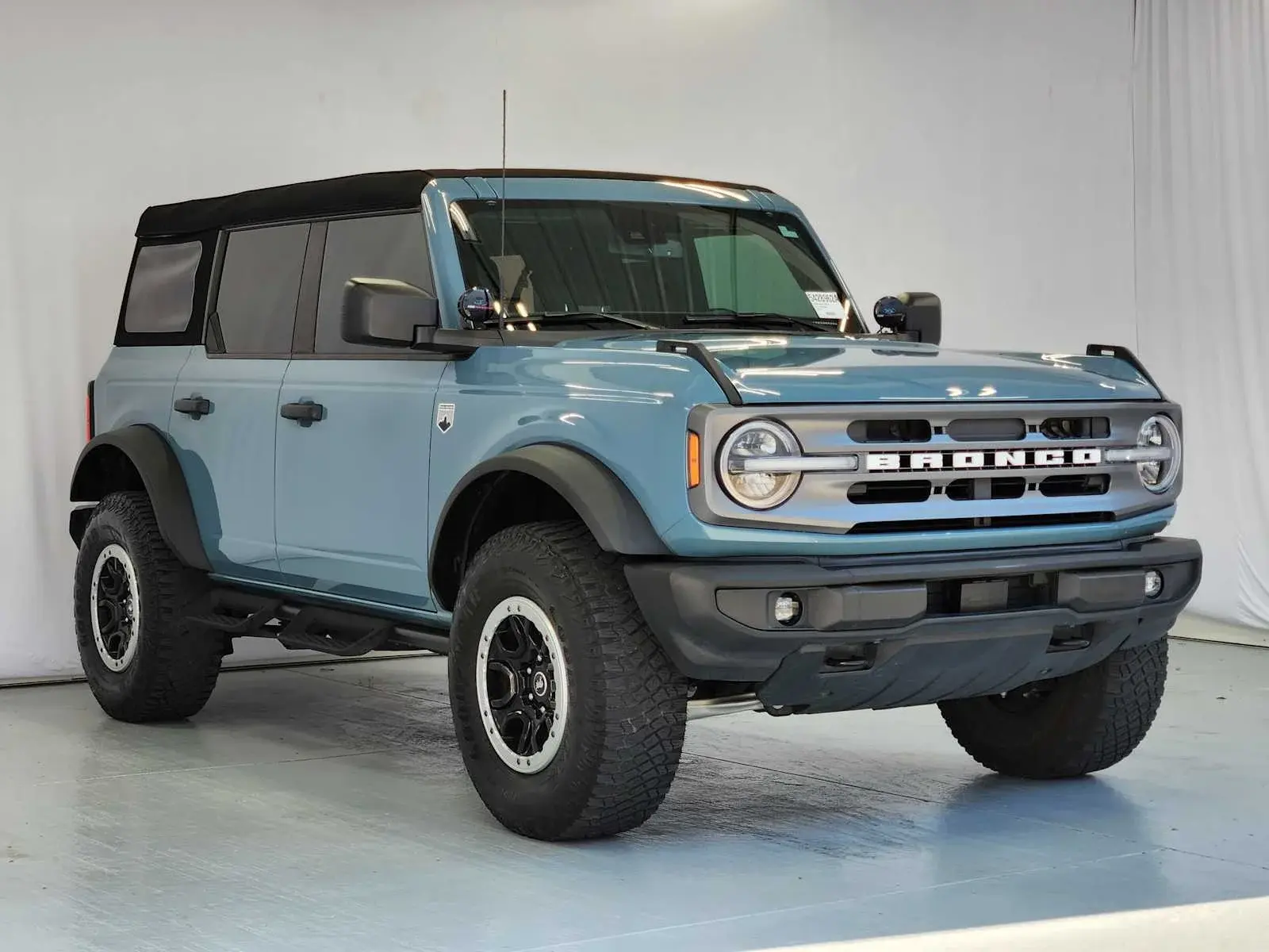 2023 Ford Bronco Big Bend 4WD Advanced Mid (222A) . photo 3