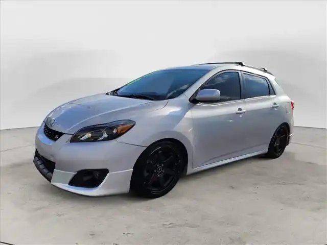 2010 Toyota Matrix S AT's photo