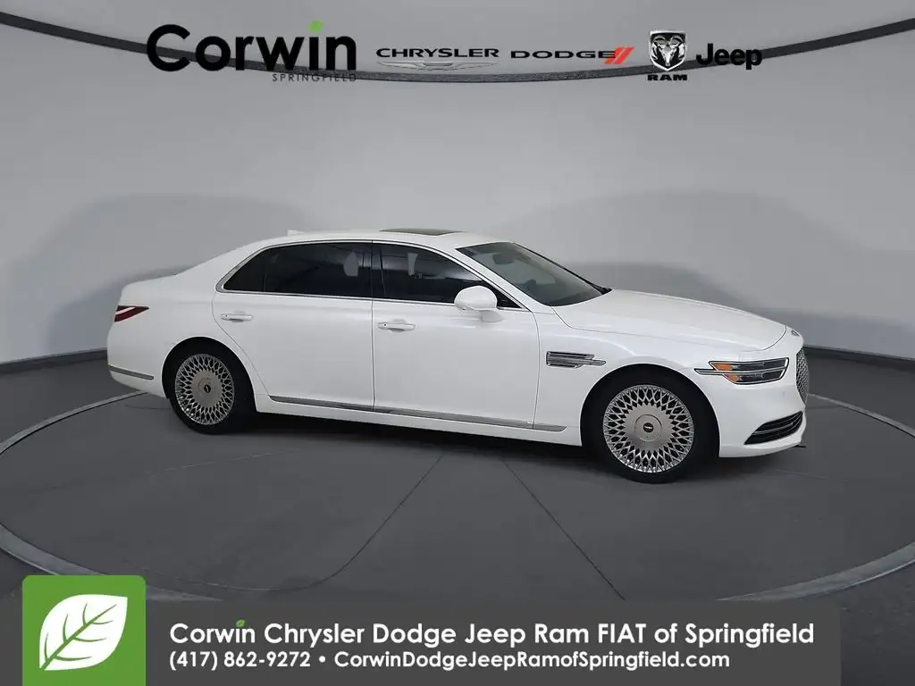 2021 Genesis G90 5.0 Ultimate AWD's photo