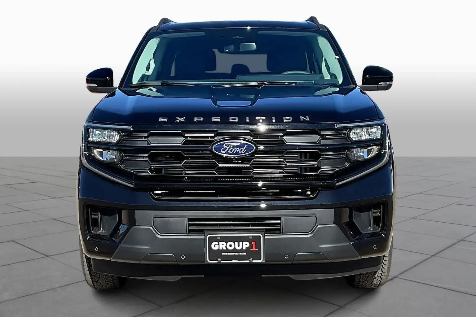2025 Ford Expedition Active MAX 4x4 photo 3