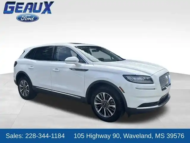 2023 Lincoln Nautilus Reserve FWD's photo