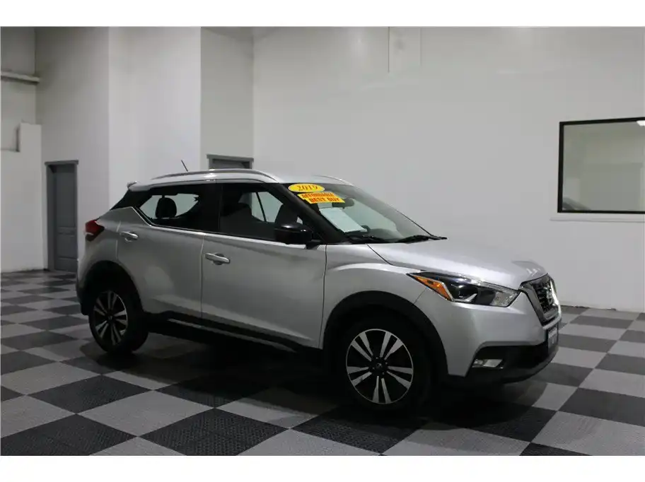 2019 Nissan Kicks 1.6 SR's photo