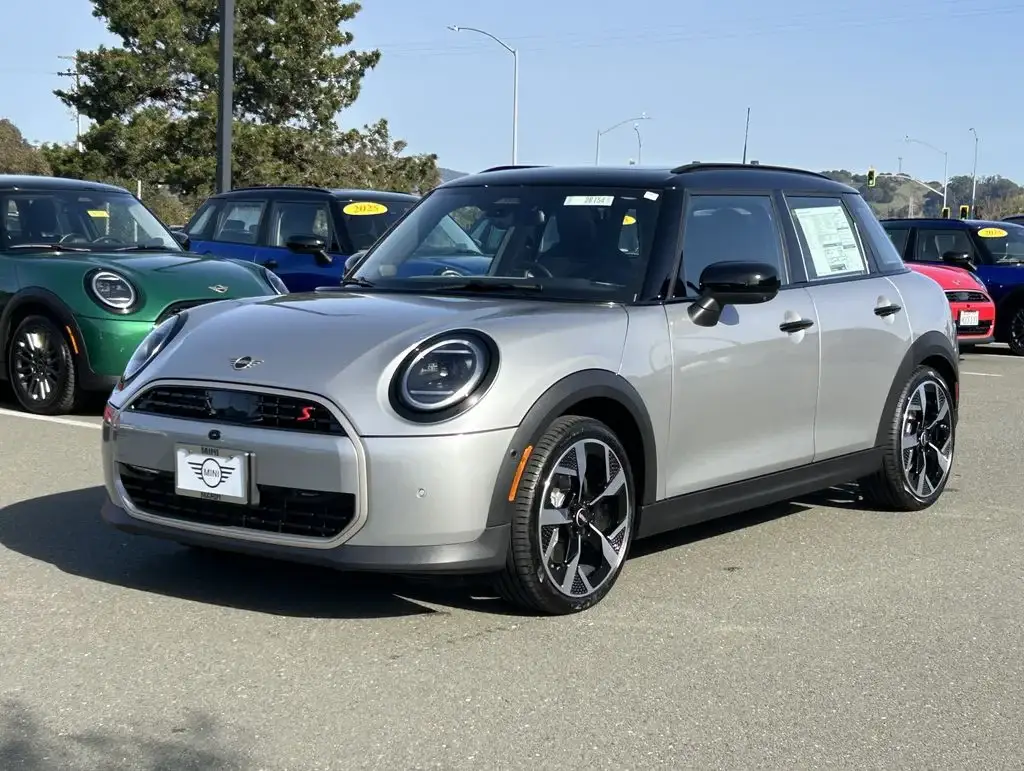 2026 MINI Hardtop Cooper S photo 1