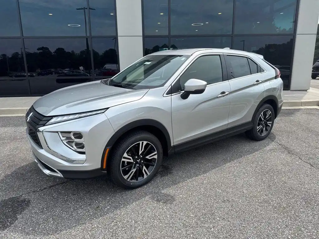 2026 Mitsubishi Eclipse Cross SE S-AWC's photo