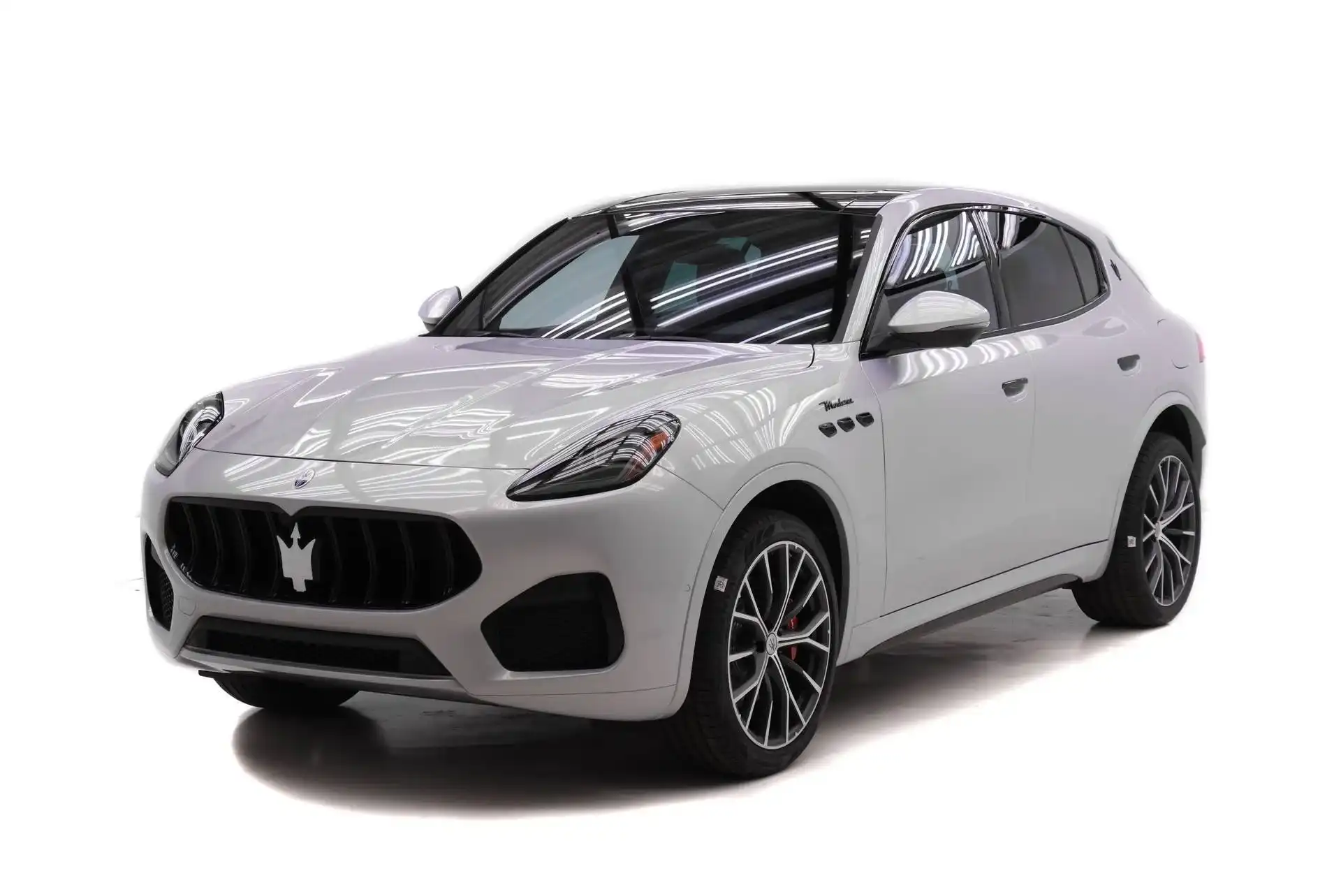 2026 Maserati Grecale Modena V6's photo