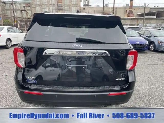 2022 Ford Explorer XLT 4WD photo 4