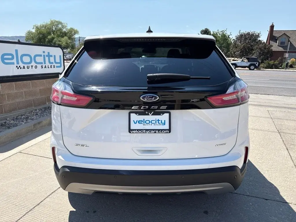 2024 Ford Edge SEL AWD photo 5