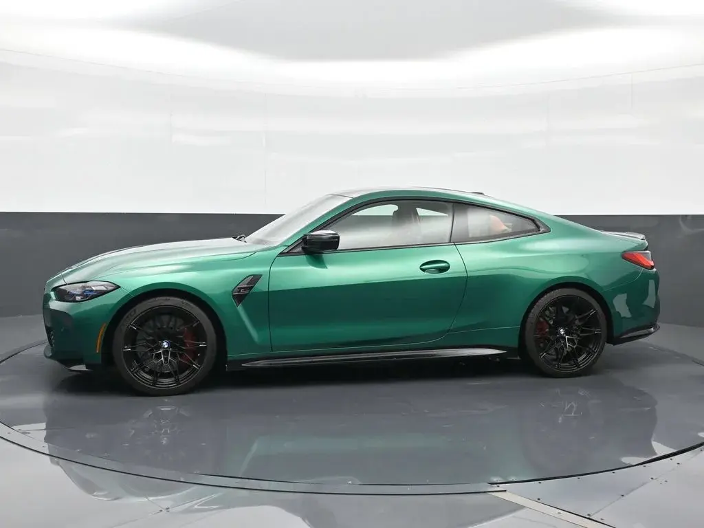 2024 BMW M4 Competition photo 3