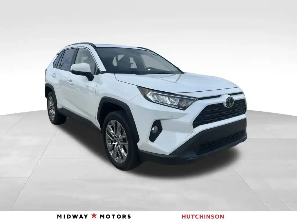 2019 Toyota RAV4 XLE Premium FWD's photo