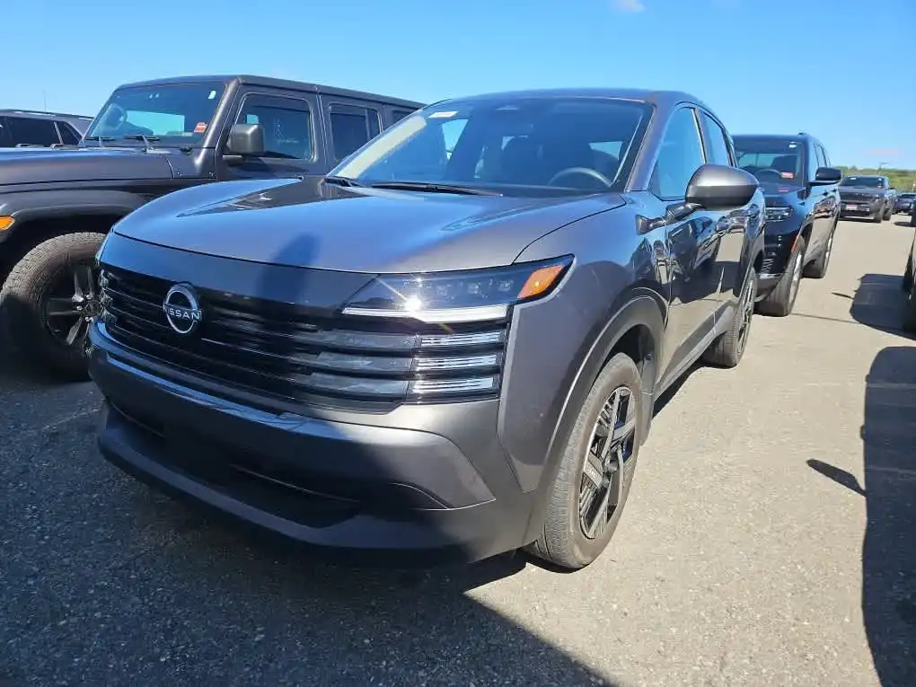 2025 Nissan Kicks 2.0 SV's photo