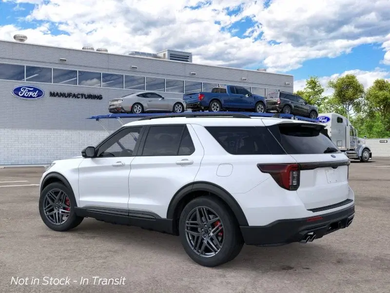 2026 Ford Explorer ST photo 4