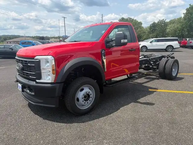 2026 Ford F-550 XL 4x4 Regular Cab 169-In DRW's photo