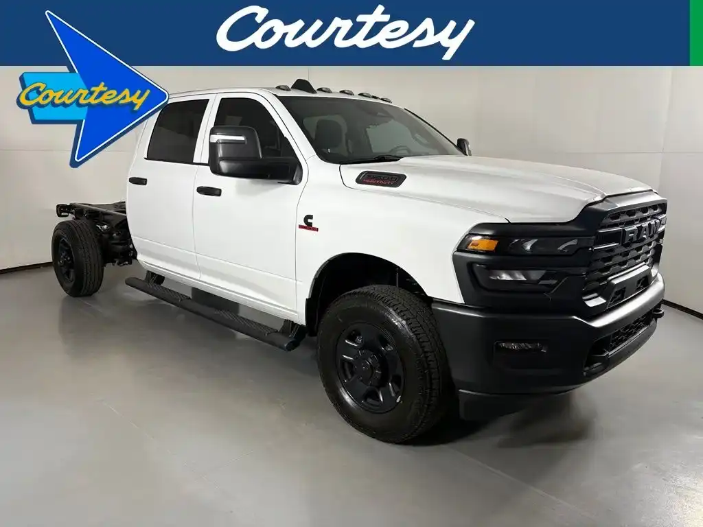 2026 RAM 3500 Tradesman 4X4 Crew Cab's photo