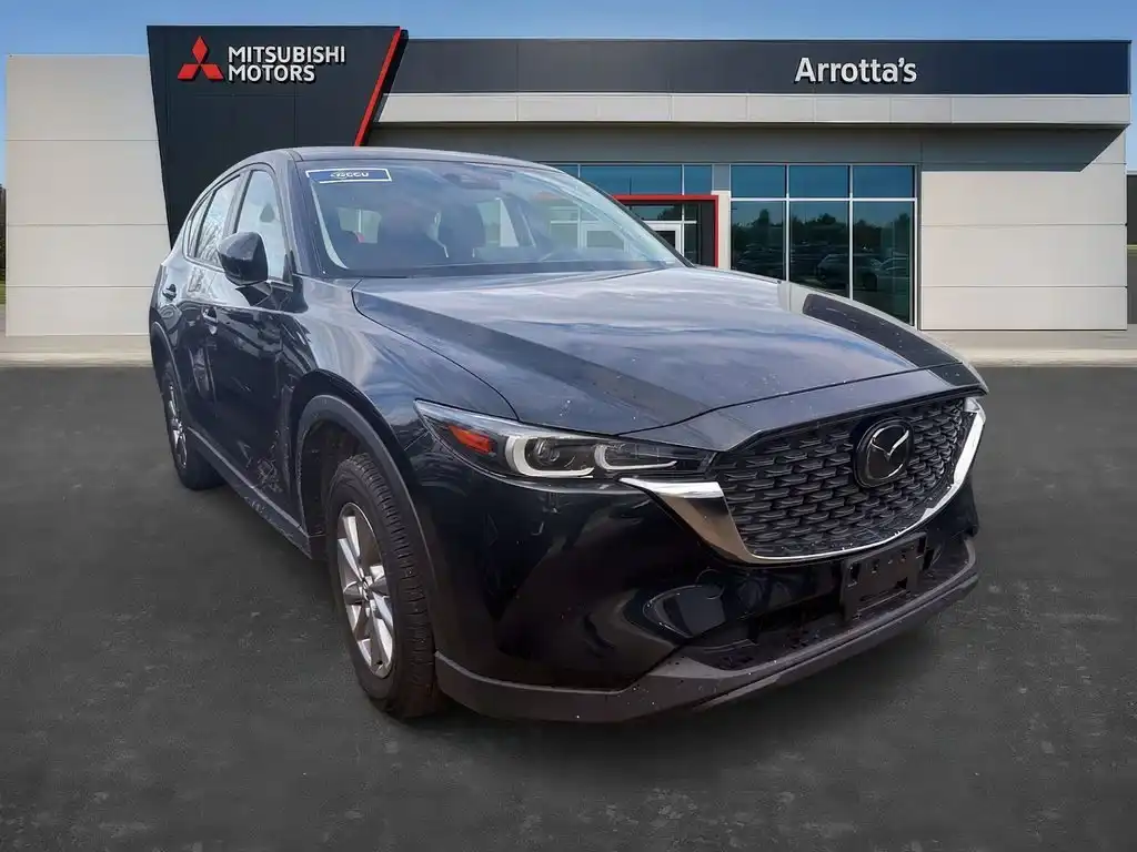 2023 Mazda CX-5 S Auto AWD's photo