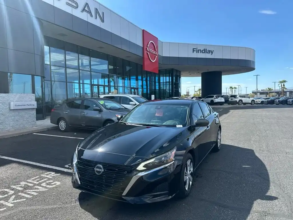 2025 Nissan Altima 2.5 S's photo