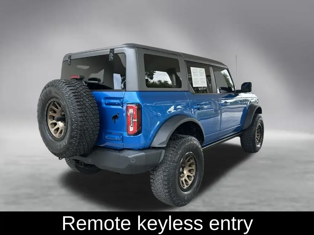 2021 Ford Bronco Wildtrak Advanced 4WD 4-door photo 3