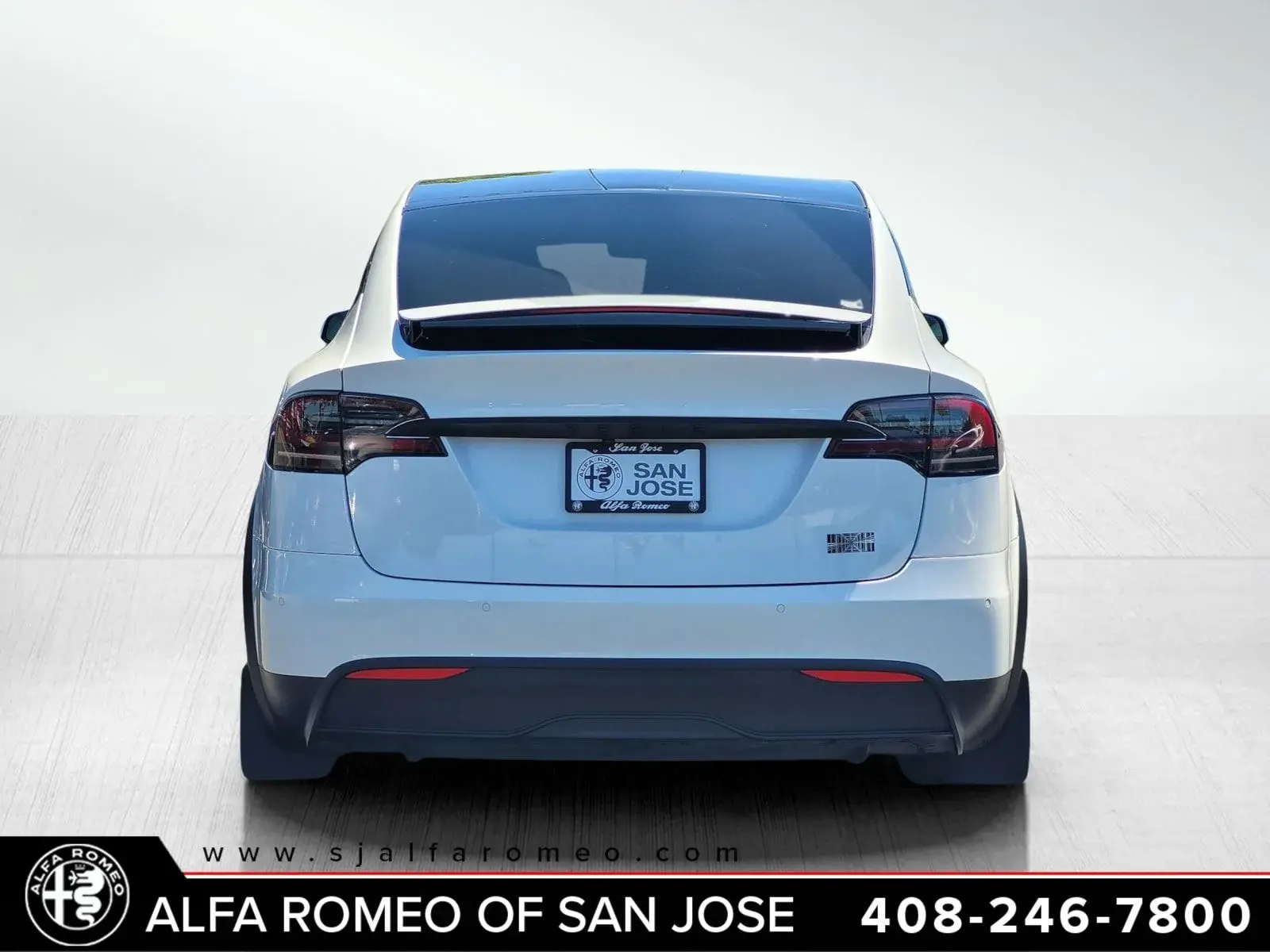 2022 Tesla Model X Plaid photo 5