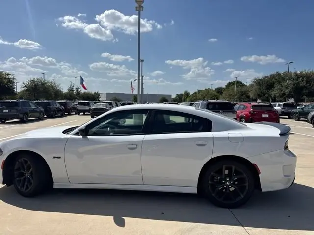 2023 Dodge Charger R/T photo 5