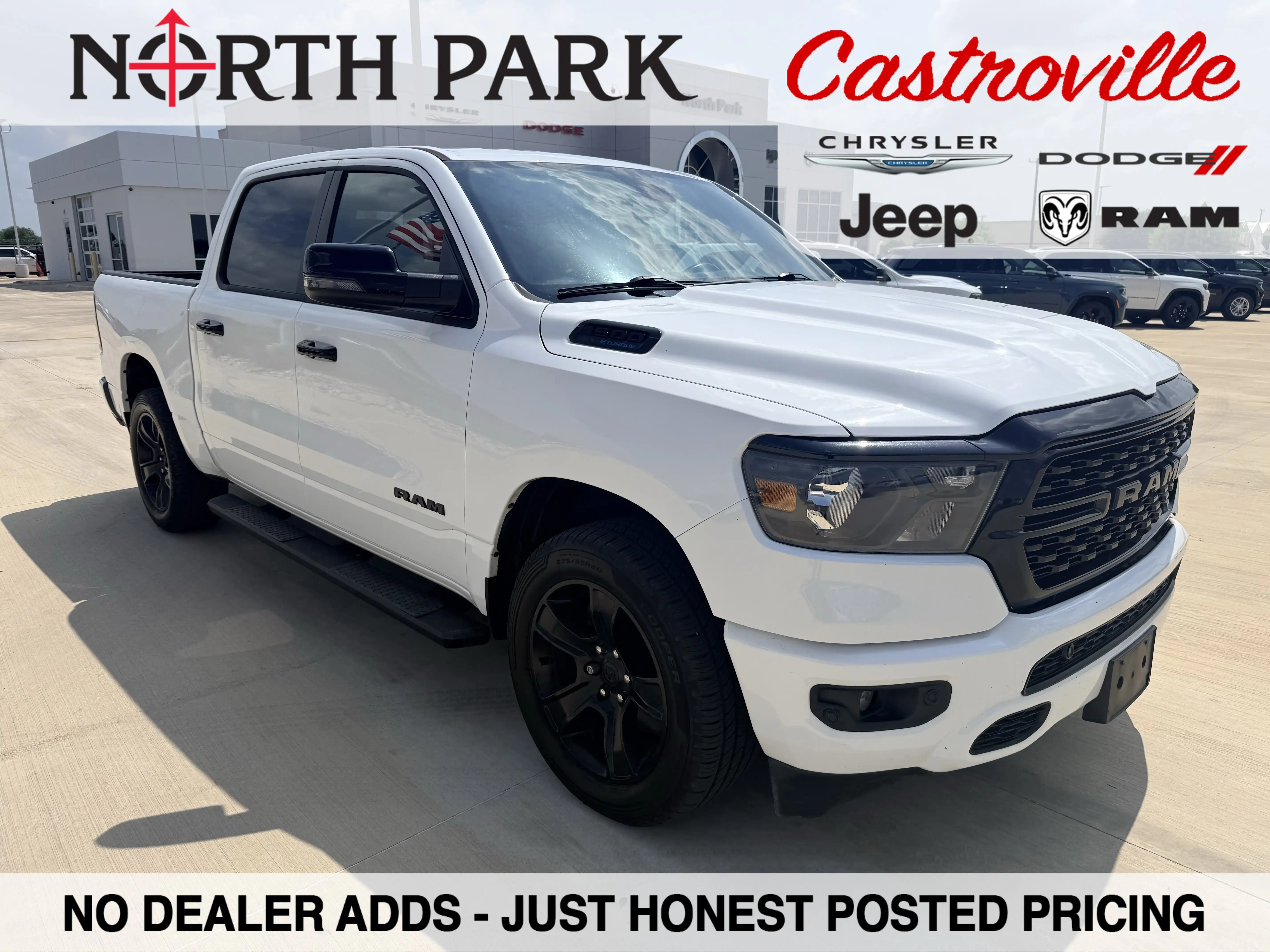 2023 RAM 1500 Big Horn/Lone Star 4x4 Crew Cab 5'7's photo