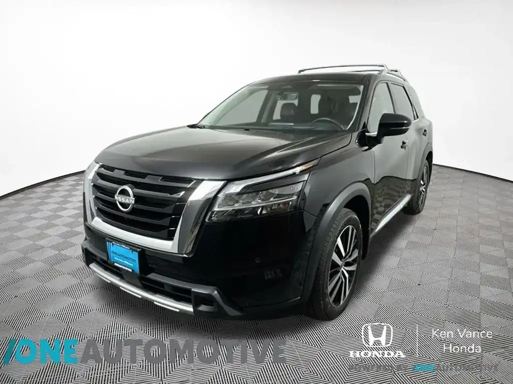 2024 Nissan Pathfinder Platinum 4WD's photo