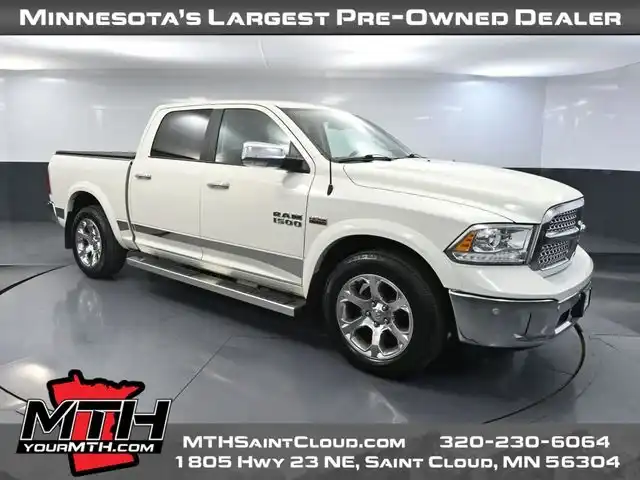 2018 RAM 1500 Laramie 4x4 Crew Cab 5'7's photo