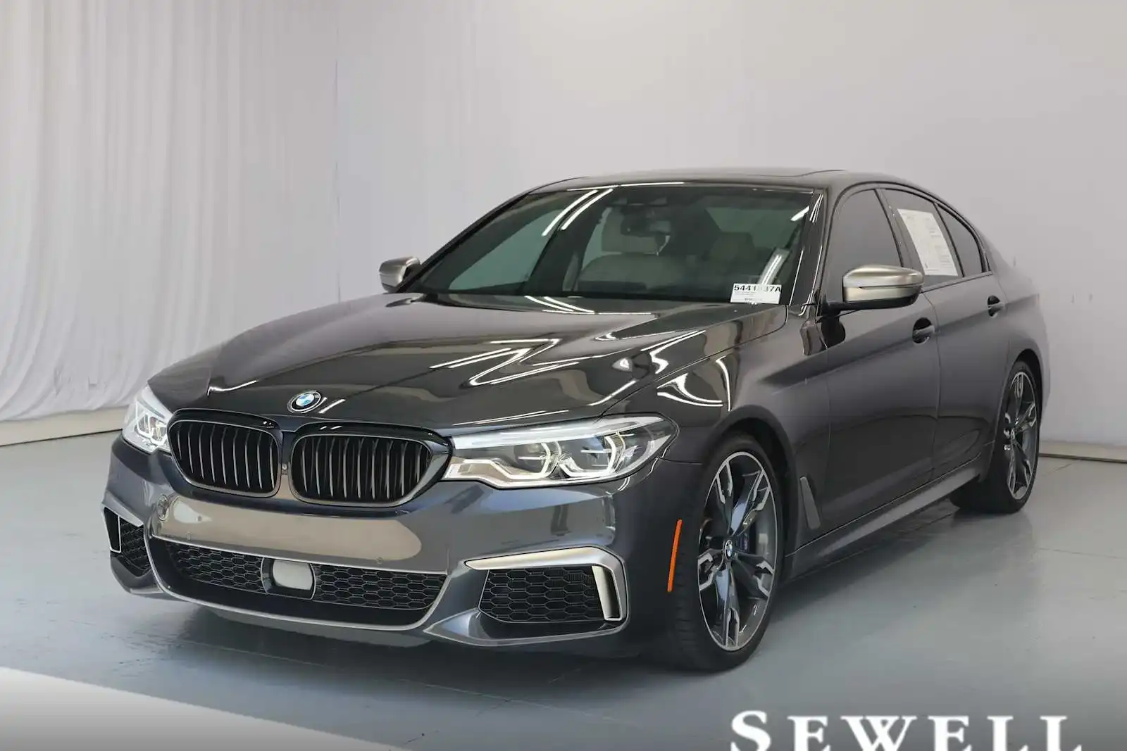 2020 BMW 5 Series M550i xDrive Sedan's photo
