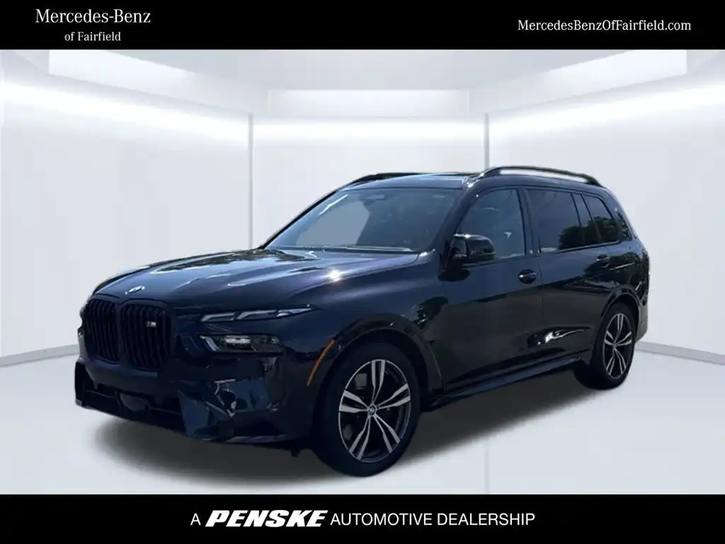 2023 BMW X7 M60i xDrive's photo