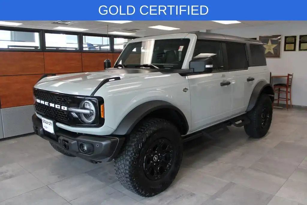 2023 Ford Bronco Wildtrak 4WD's photo