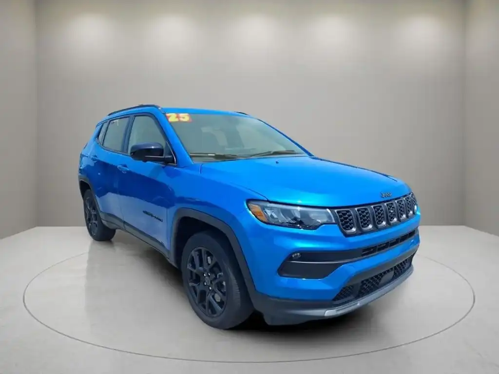 2025 Jeep Compass Latitude 4X4's photo