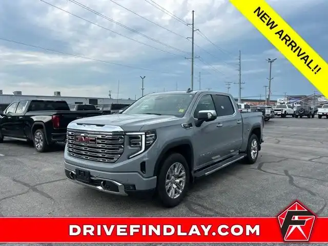 2025 GMC Sierra Denali 4WD Crew Cab Short Box's photo