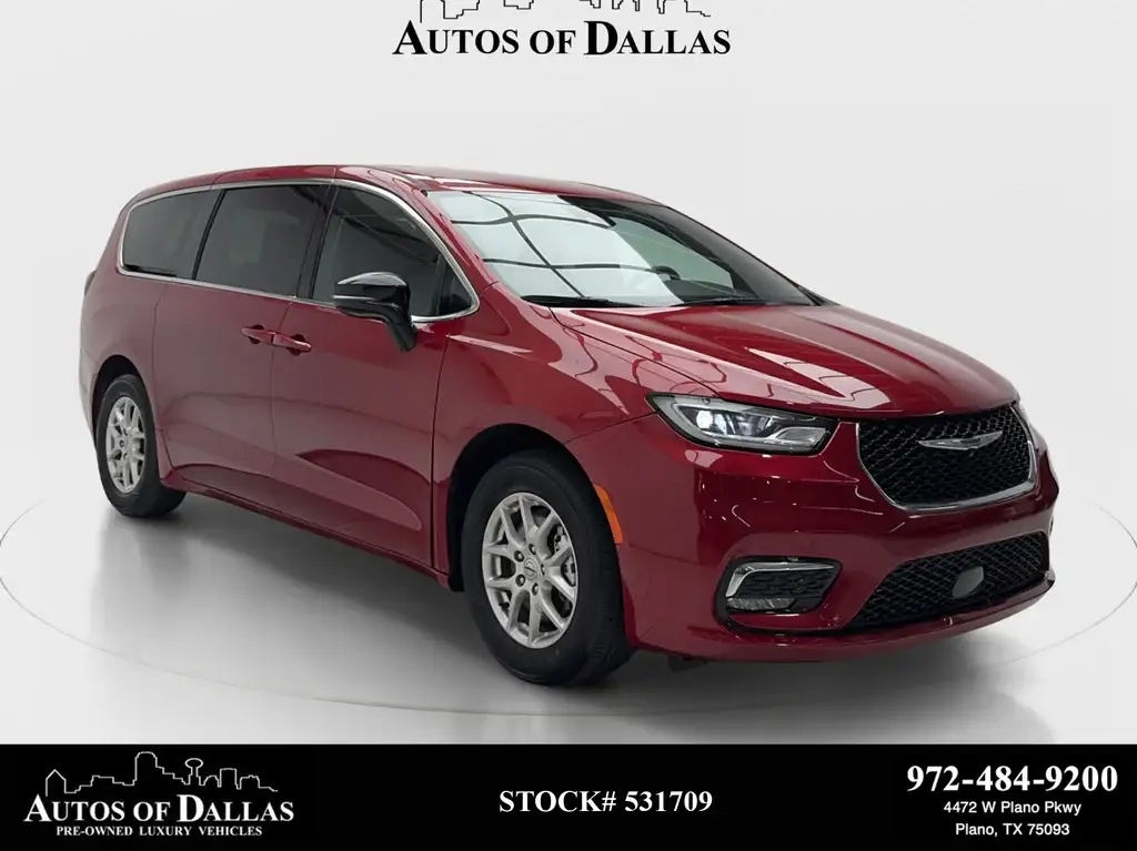2025 Chrysler Pacifica Select photo 1