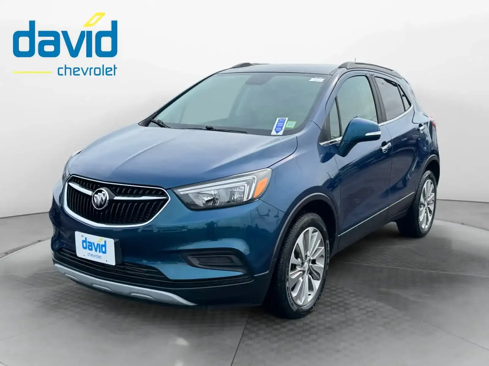 2019 Buick Encore Preferred's photo
