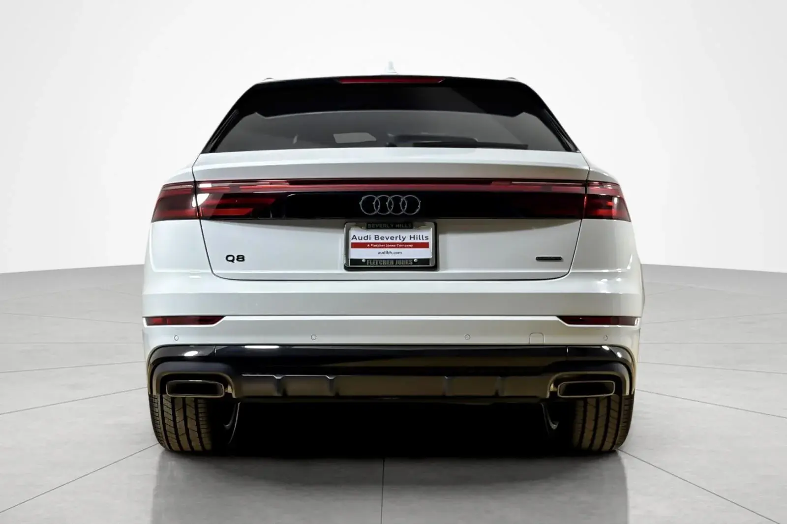 2026 Audi Q8 55 Premium Plus quattro Tiptonic photo 5