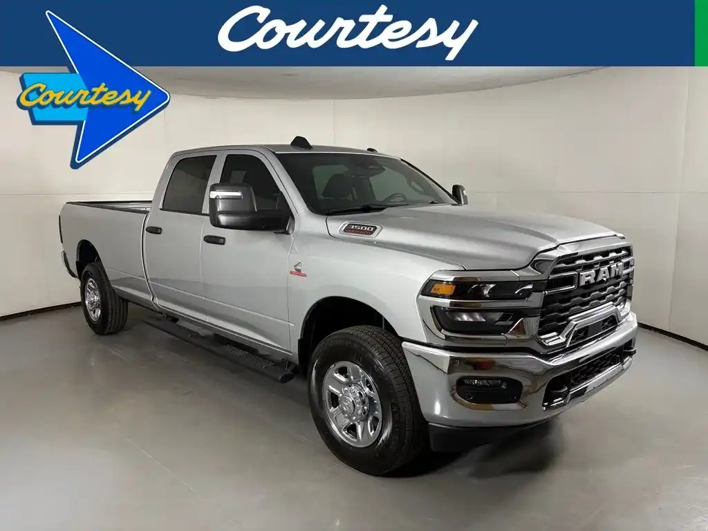 2026 RAM 3500 Tradesman 4X4 Crew Cab LWB's photo