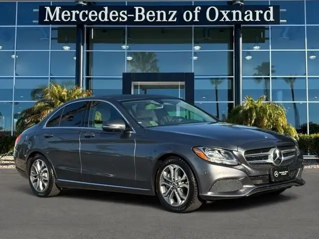 2017 Mercedes-Benz C-Class C300 photo 1