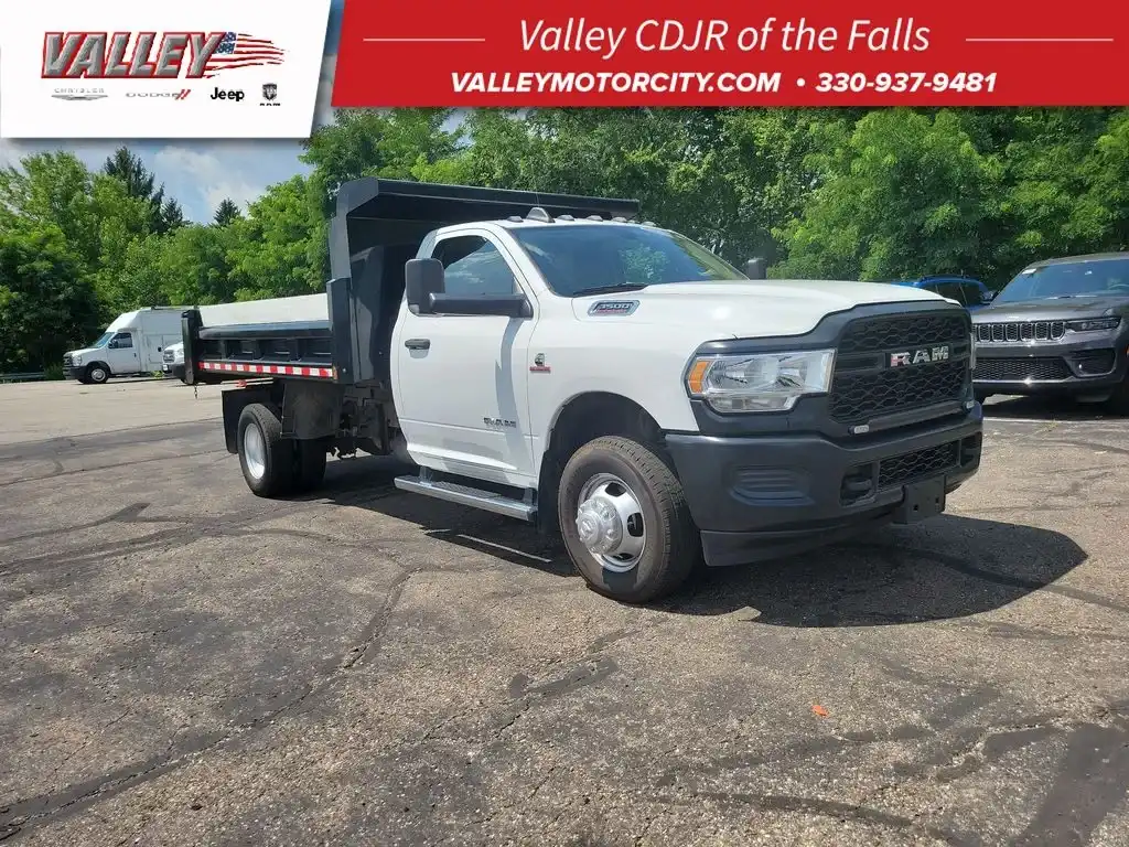 2019 RAM 3500 Tradesman 4X4 Regular Cab LWB DRW's photo