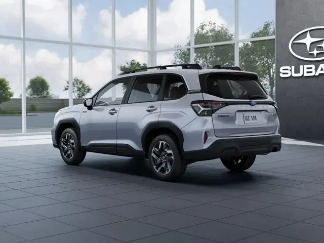 2026 Subaru Forester Premium Hybrid photo 4